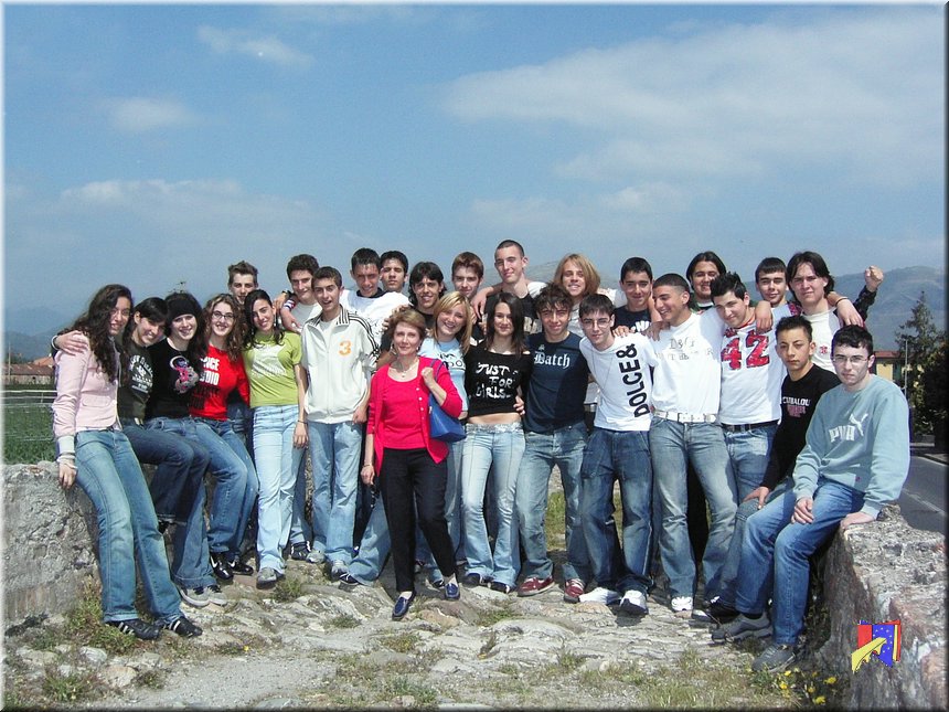 2f  2.jpg