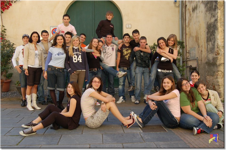 2 E.JPG